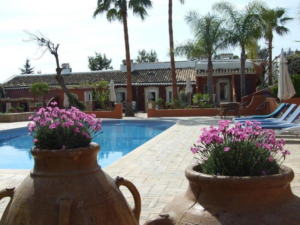 Quinta Dos Amigos Apartment Almancil Exterior photo