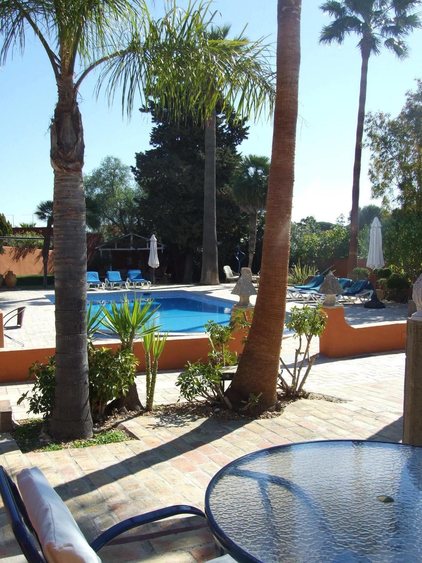 Quinta Dos Amigos Apartment Almancil Exterior photo